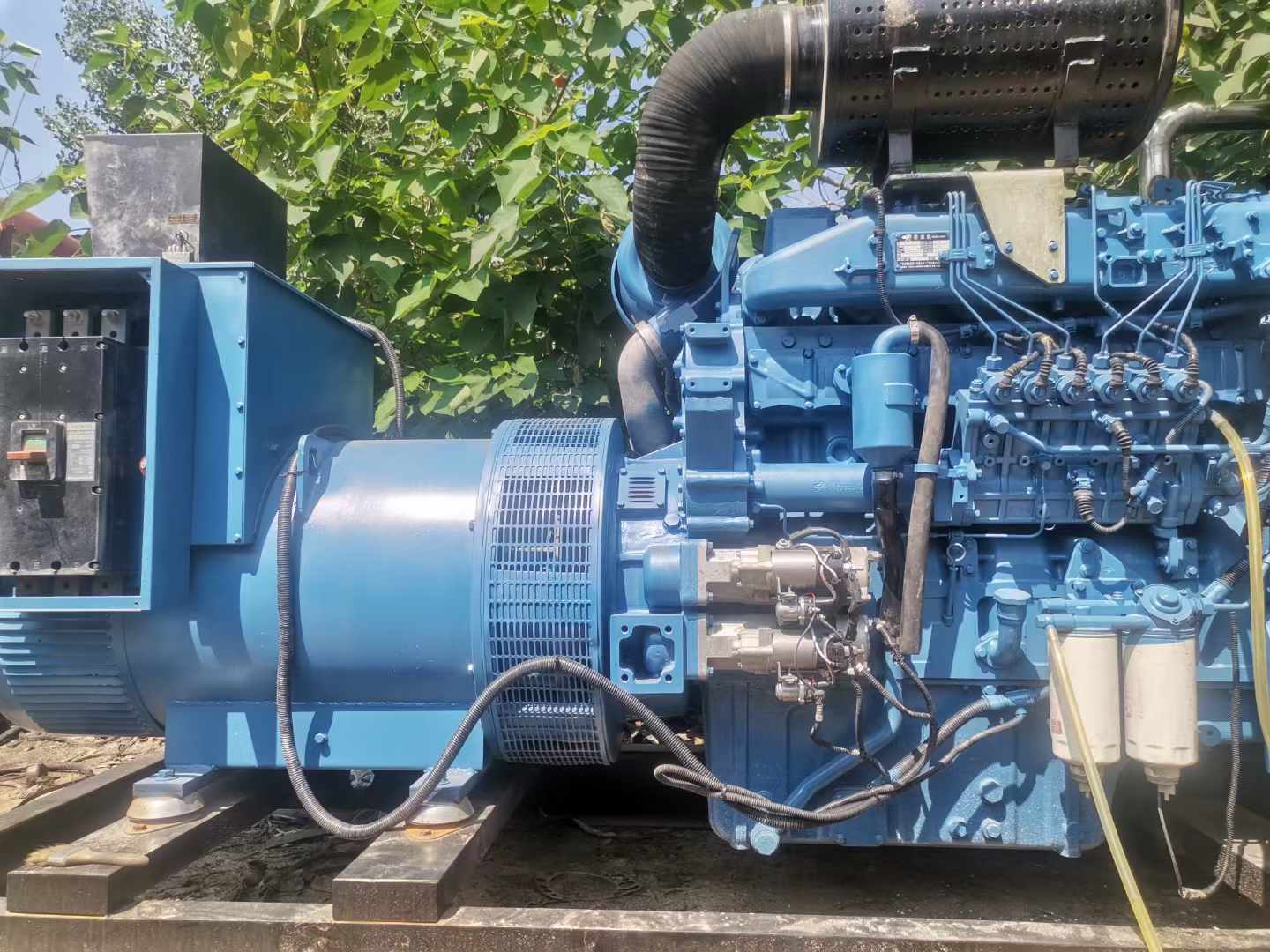 金水详细说明降低 800kW 柴油发电机输出电流波动的方法